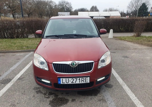 Skoda Fabia cena 13900 przebieg: 199000, rok produkcji 2009 z Lublin małe 106